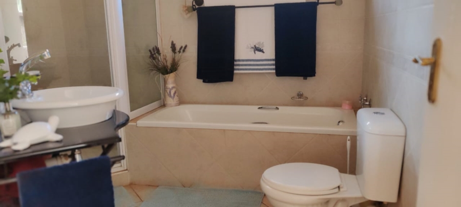 4 Bedroom Property for Sale in Melodie North West